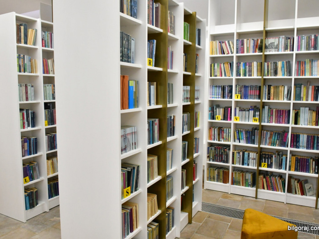 Biblioteka w Tarnogrodzie po remoncie. Doskonałe połączenie tradycji budynku z trendami XXI wieku (FOTO)