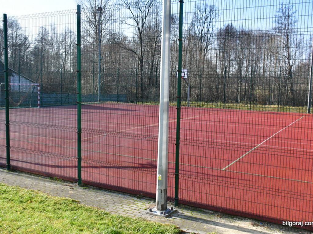 Debata oxfordzka w Szkole Podstawowej w Dąbrowicy (FOTO)