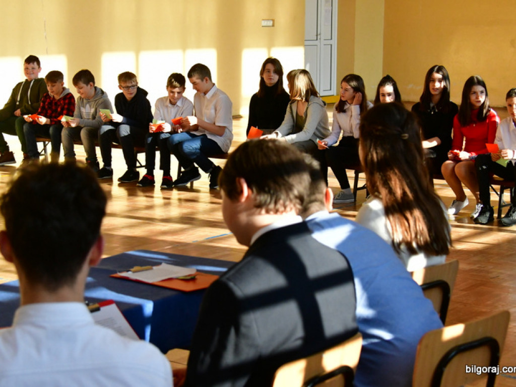 Debata oxfordzka w Szkole Podstawowej w Dąbrowicy (FOTO)