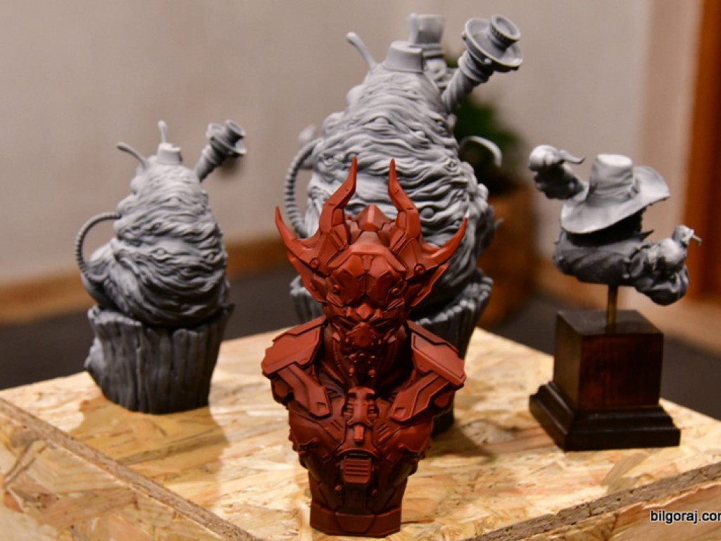 Wystawa miniatur i figurek kolekcjonerskich (FOTO)