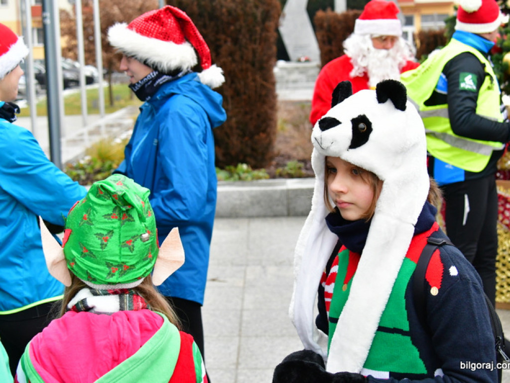 Rekreacyjny Bieg Mikołajkowy oraz V Cross Bojarski (FOTO)