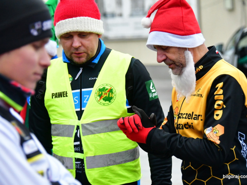 Rekreacyjny Bieg Mikołajkowy oraz V Cross Bojarski (FOTO)