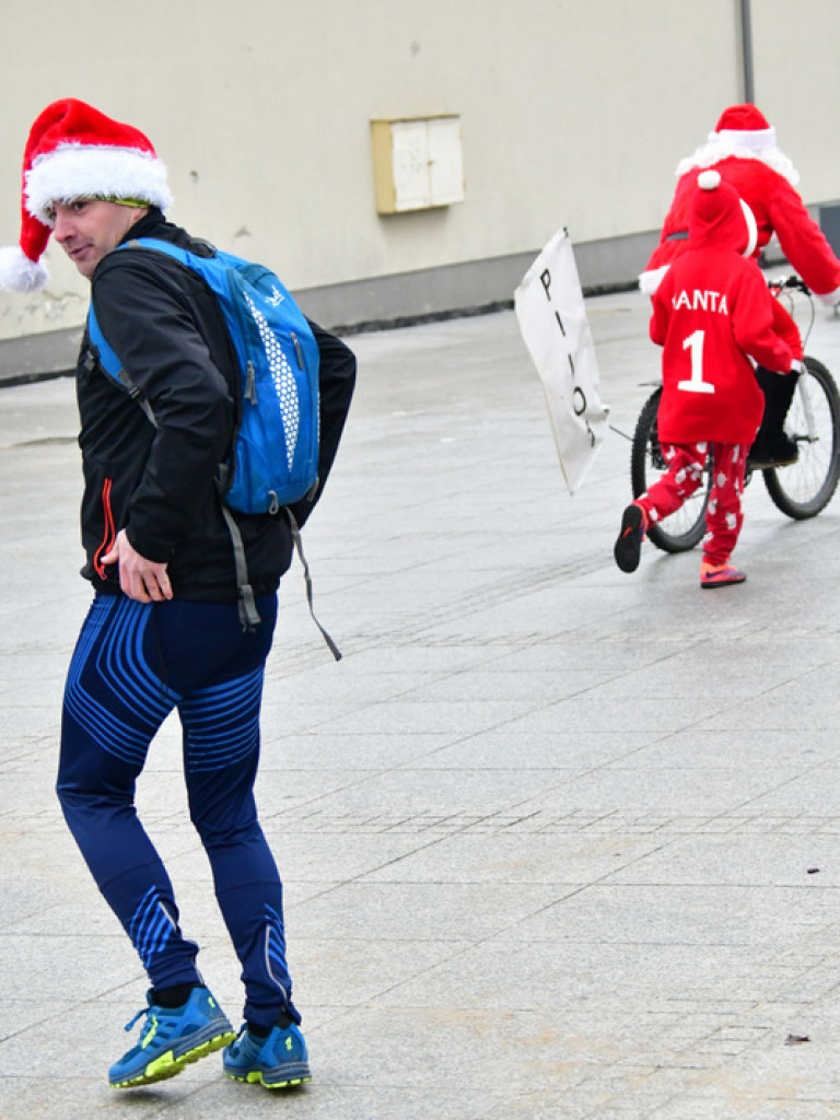 Rekreacyjny Bieg Mikołajkowy oraz V Cross Bojarski (FOTO)