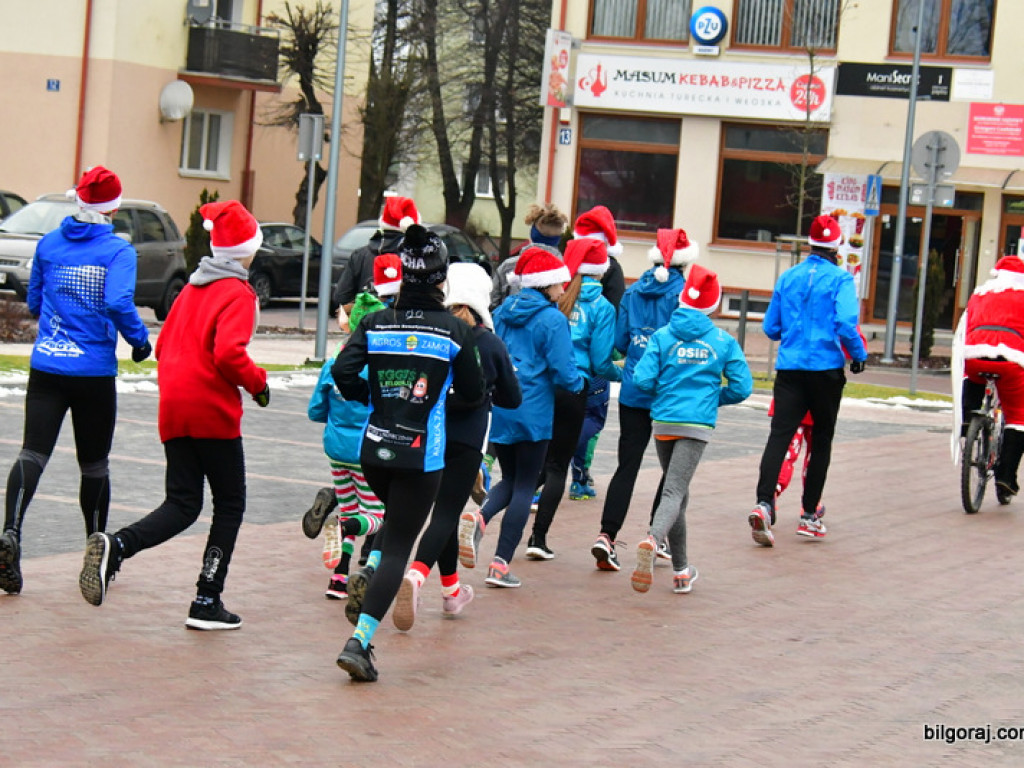 Rekreacyjny Bieg Mikołajkowy oraz V Cross Bojarski (FOTO)