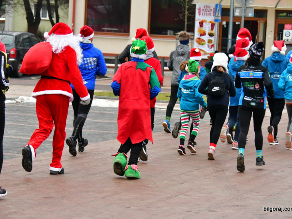 Rekreacyjny Bieg Mikołajkowy oraz V Cross Bojarski (FOTO)