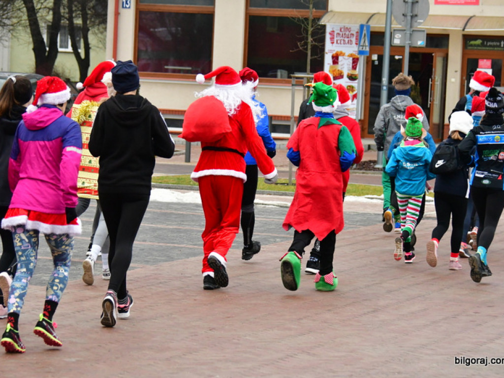 Rekreacyjny Bieg Mikołajkowy oraz V Cross Bojarski (FOTO)