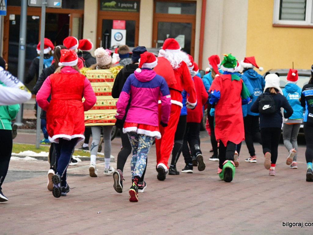 Rekreacyjny Bieg Mikołajkowy oraz V Cross Bojarski (FOTO)