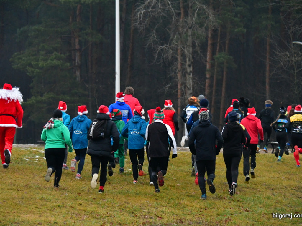Rekreacyjny Bieg Mikołajkowy oraz V Cross Bojarski (FOTO)