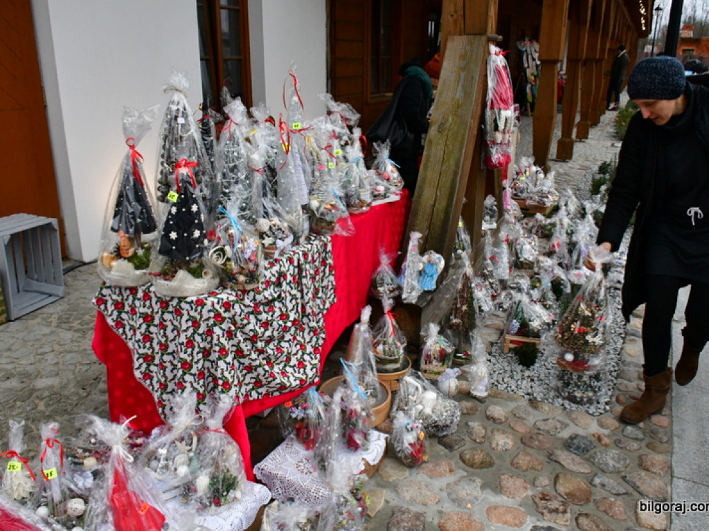 Jarmark Bożonarodzeniowy na Miasteczku Kresowym (FOTO)