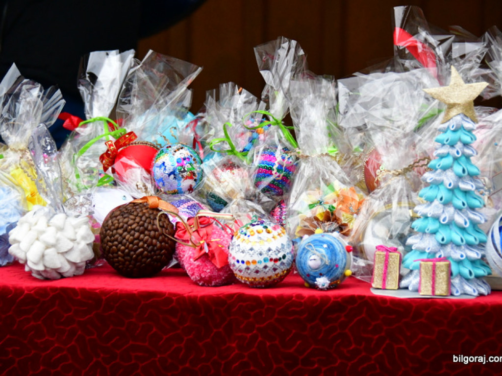 Jarmark Bożonarodzeniowy na Miasteczku Kresowym (FOTO)