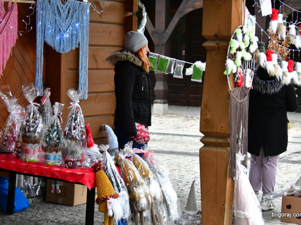 Jarmark Bożonarodzeniowy na Miasteczku Kresowym (FOTO)