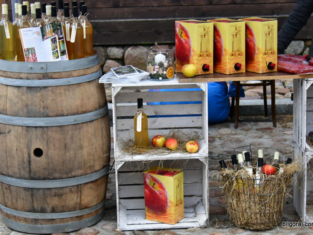 Jarmark Bożonarodzeniowy na Miasteczku Kresowym (FOTO)