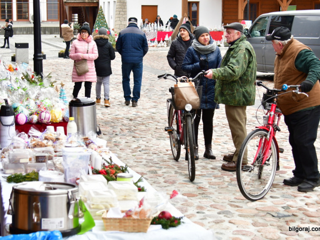 Jarmark Bożonarodzeniowy na Miasteczku Kresowym (FOTO)