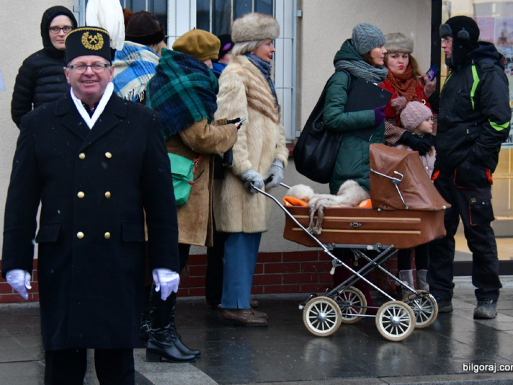 Rekonstrukcja grudnia 1981 roku, film Wiesława Palucha oraz koncert Norberta Smolińskiego (FOTO, VIDEO)