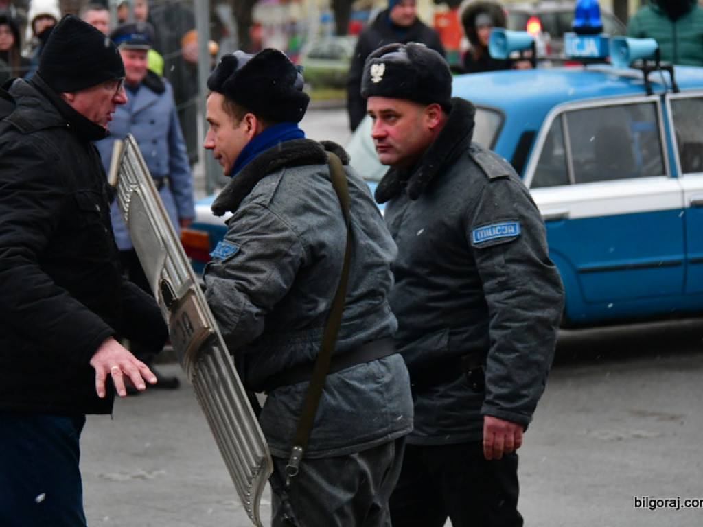 Rekonstrukcja grudnia 1981 roku, film Wiesława Palucha oraz koncert Norberta Smolińskiego (FOTO, VIDEO)