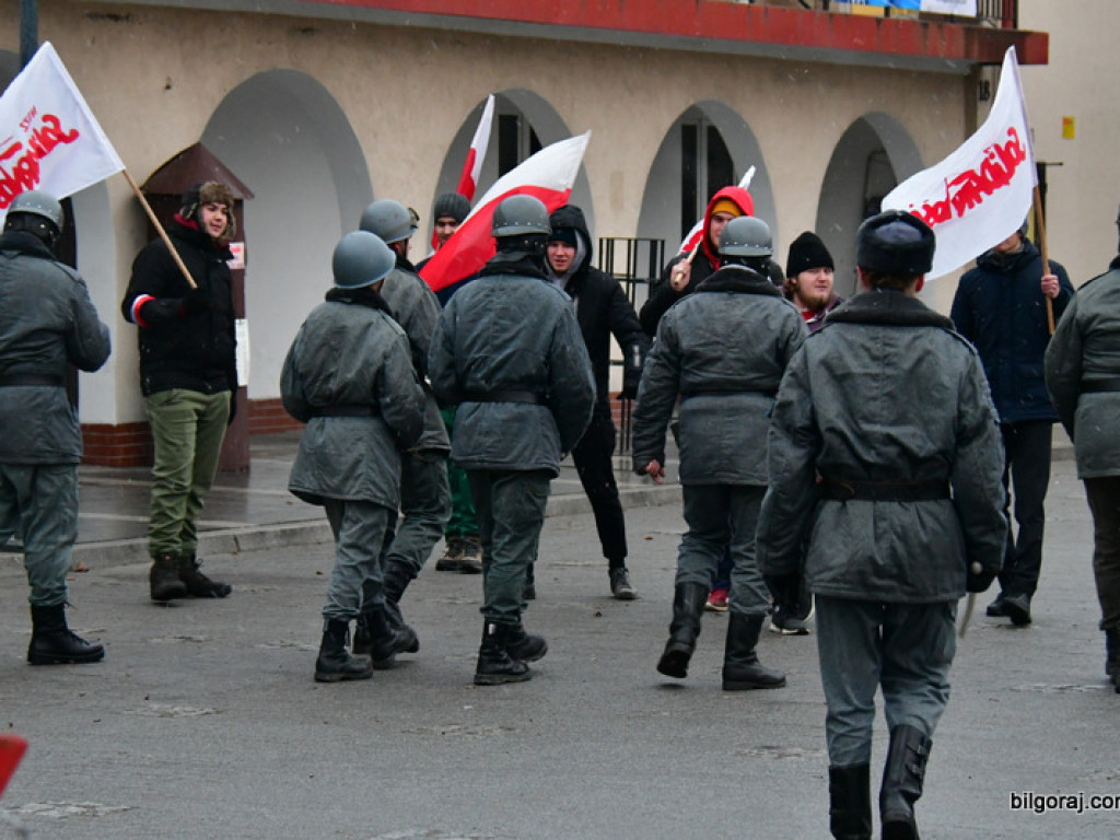 Rekonstrukcja grudnia 1981 roku, film Wiesława Palucha oraz koncert Norberta Smolińskiego (FOTO, VIDEO)