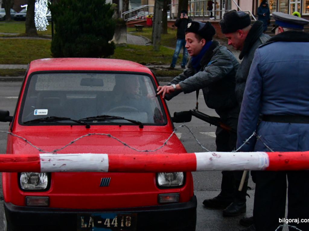 Rekonstrukcja grudnia 1981 roku, film Wiesława Palucha oraz koncert Norberta Smolińskiego (FOTO, VIDEO)