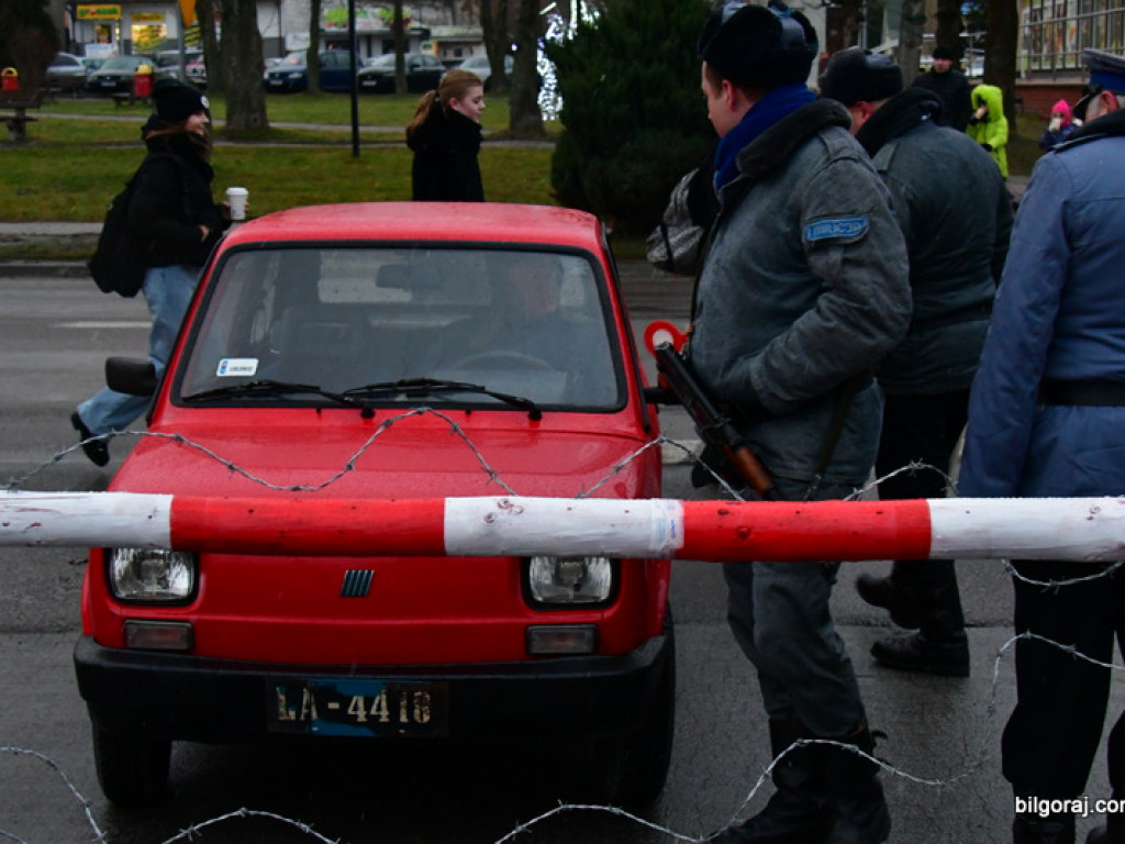 Rekonstrukcja grudnia 1981 roku, film Wiesława Palucha oraz koncert Norberta Smolińskiego (FOTO, VIDEO)