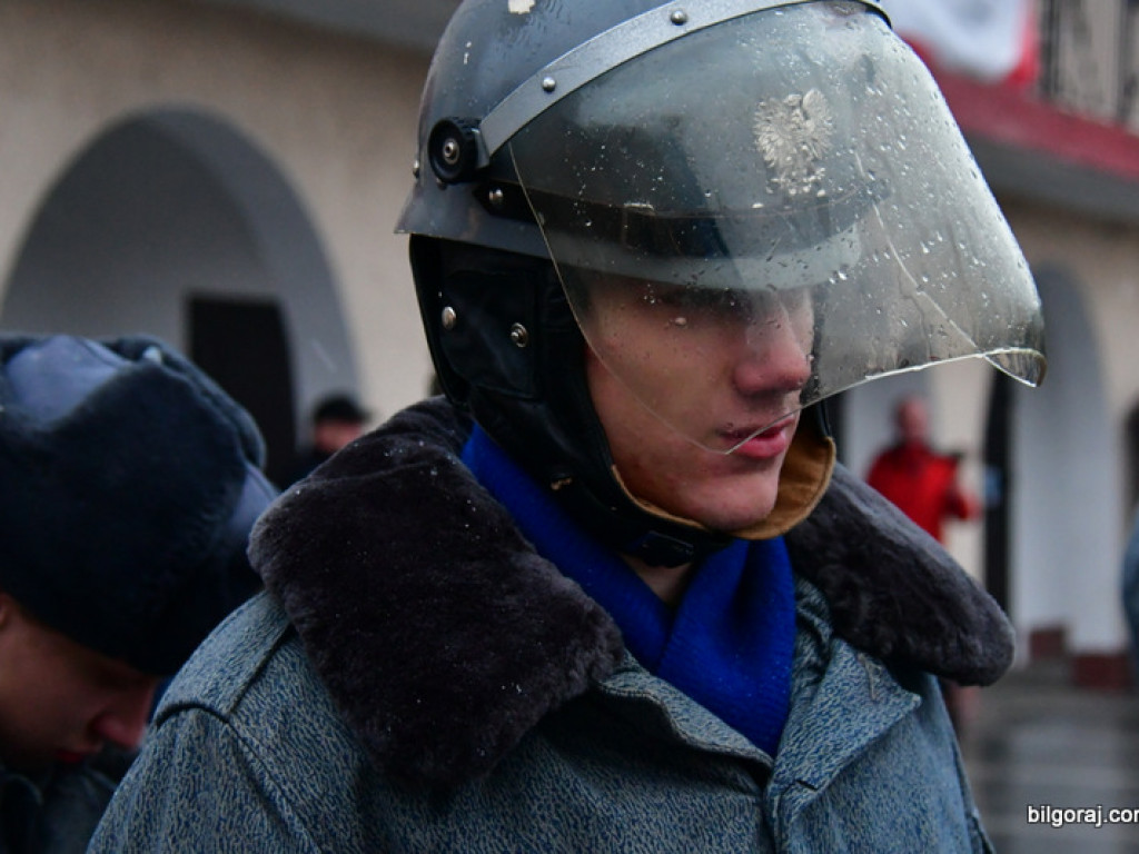 Rekonstrukcja grudnia 1981 roku, film Wiesława Palucha oraz koncert Norberta Smolińskiego (FOTO, VIDEO)