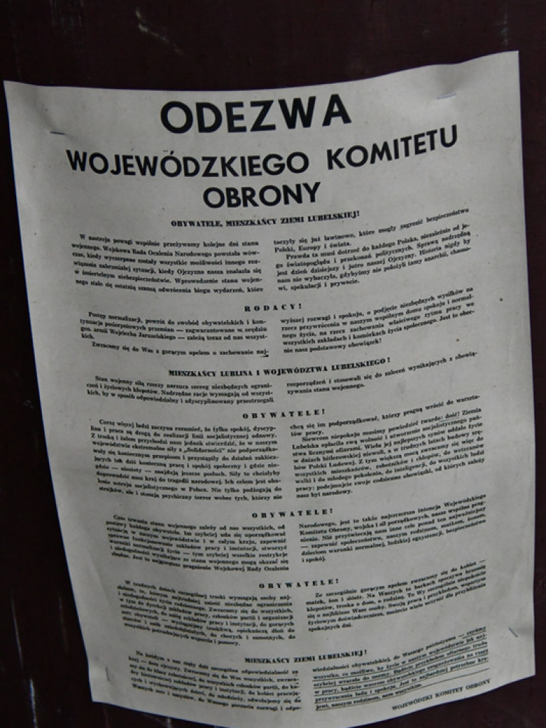 Rekonstrukcja grudnia 1981 roku, film Wiesława Palucha oraz koncert Norberta Smolińskiego (FOTO, VIDEO)