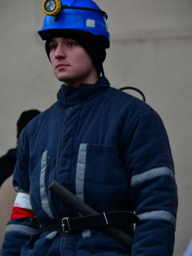 Rekonstrukcja grudnia 1981 roku, film Wiesława Palucha oraz koncert Norberta Smolińskiego (FOTO, VIDEO)