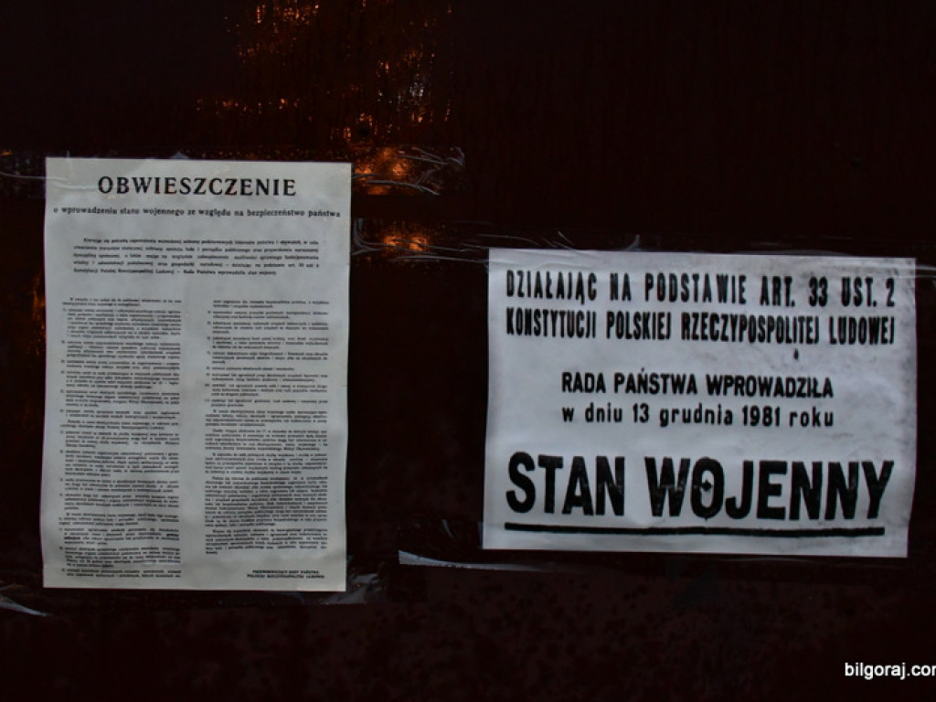 Rekonstrukcja grudnia 1981 roku, film Wiesława Palucha oraz koncert Norberta Smolińskiego (FOTO, VIDEO)