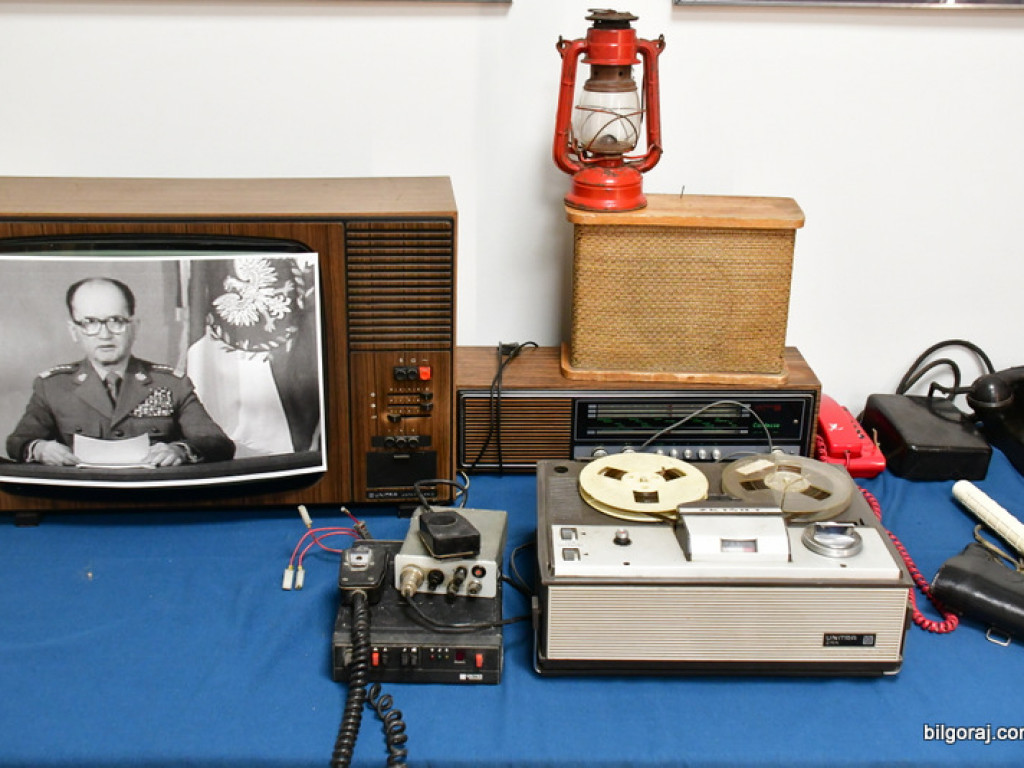 Rekonstrukcja grudnia 1981 roku, film Wiesława Palucha oraz koncert Norberta Smolińskiego (FOTO, VIDEO)