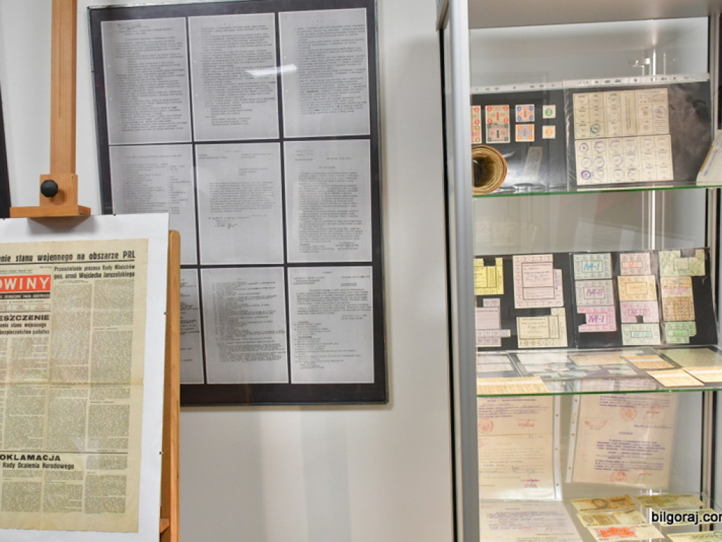 Rekonstrukcja grudnia 1981 roku, film Wiesława Palucha oraz koncert Norberta Smolińskiego (FOTO, VIDEO)