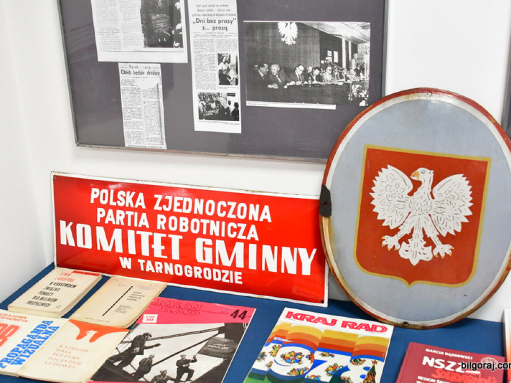 Rekonstrukcja grudnia 1981 roku, film Wiesława Palucha oraz koncert Norberta Smolińskiego (FOTO, VIDEO)