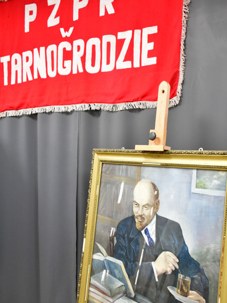 Rekonstrukcja grudnia 1981 roku, film Wiesława Palucha oraz koncert Norberta Smolińskiego (FOTO, VIDEO)