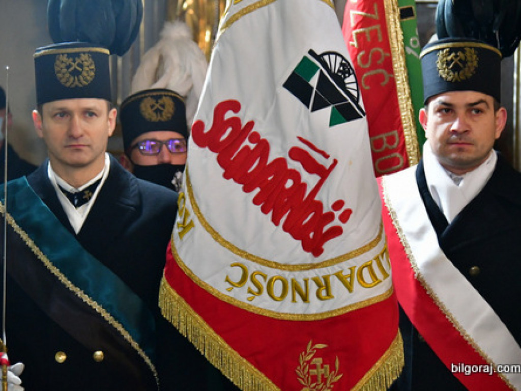 Regionalne obchody 40. rocznicy wprowadzenia stanu wojennego. Uczczono Józefa Krzysztofa Gizę i wszystkie ofiary walki komunistów z narodem (FOTO)