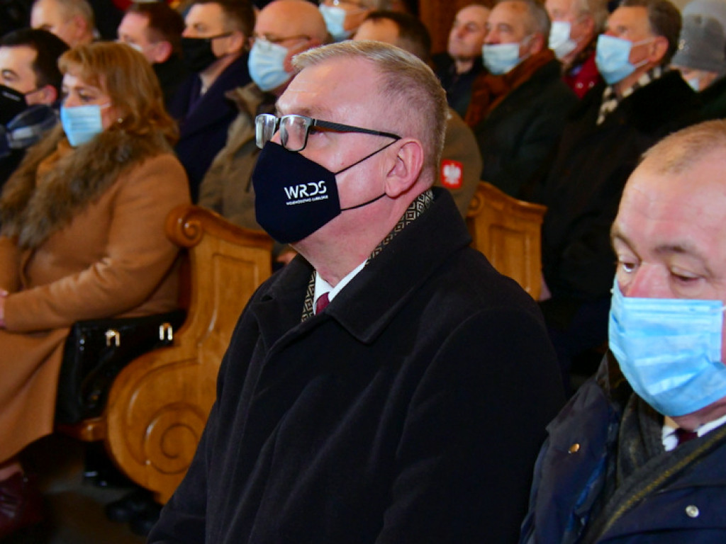 Regionalne obchody 40. rocznicy wprowadzenia stanu wojennego. Uczczono Józefa Krzysztofa Gizę i wszystkie ofiary walki komunistów z narodem (FOTO)