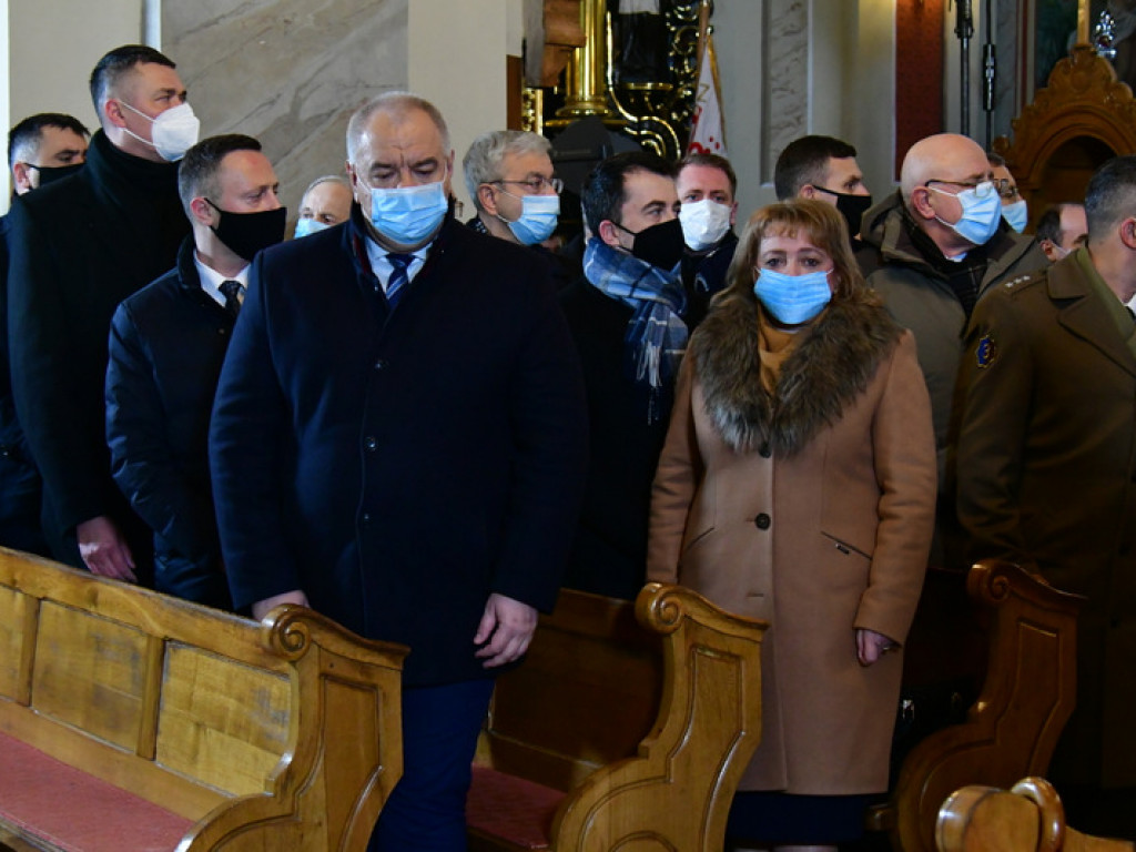 Regionalne obchody 40. rocznicy wprowadzenia stanu wojennego. Uczczono Józefa Krzysztofa Gizę i wszystkie ofiary walki komunistów z narodem (FOTO)