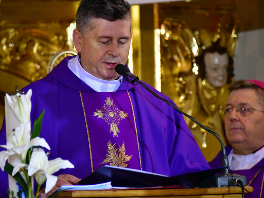 Regionalne obchody 40. rocznicy wprowadzenia stanu wojennego. Uczczono Józefa Krzysztofa Gizę i wszystkie ofiary walki komunistów z narodem (FOTO)