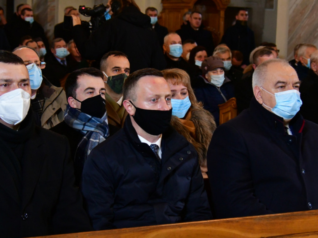 Regionalne obchody 40. rocznicy wprowadzenia stanu wojennego. Uczczono Józefa Krzysztofa Gizę i wszystkie ofiary walki komunistów z narodem (FOTO)