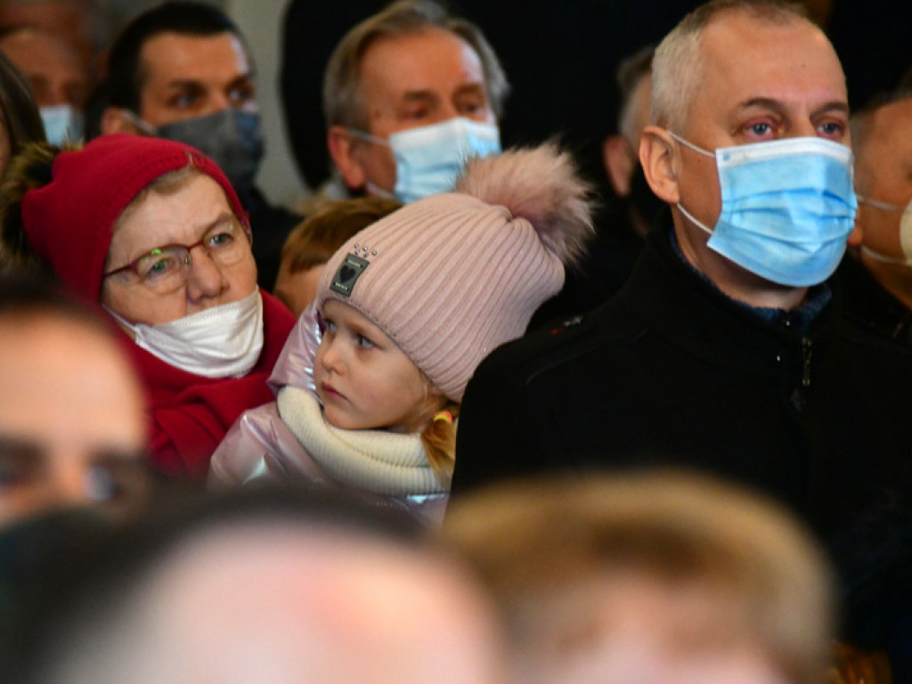 Regionalne obchody 40. rocznicy wprowadzenia stanu wojennego. Uczczono Józefa Krzysztofa Gizę i wszystkie ofiary walki komunistów z narodem (FOTO)