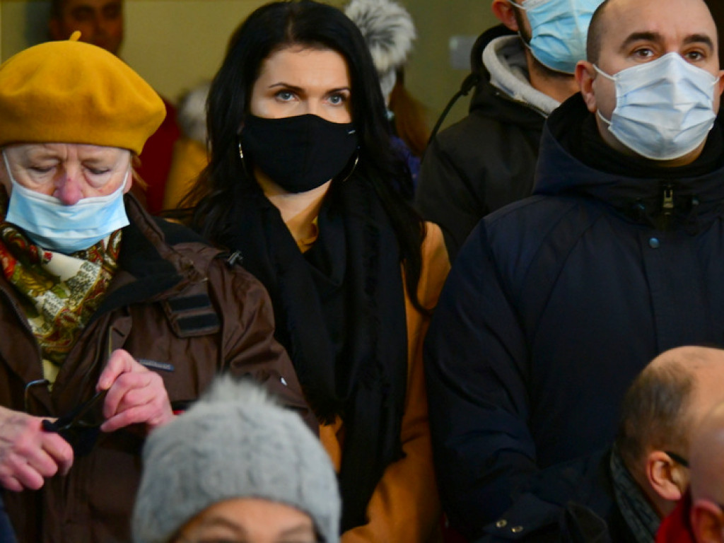 Regionalne obchody 40. rocznicy wprowadzenia stanu wojennego. Uczczono Józefa Krzysztofa Gizę i wszystkie ofiary walki komunistów z narodem (FOTO)