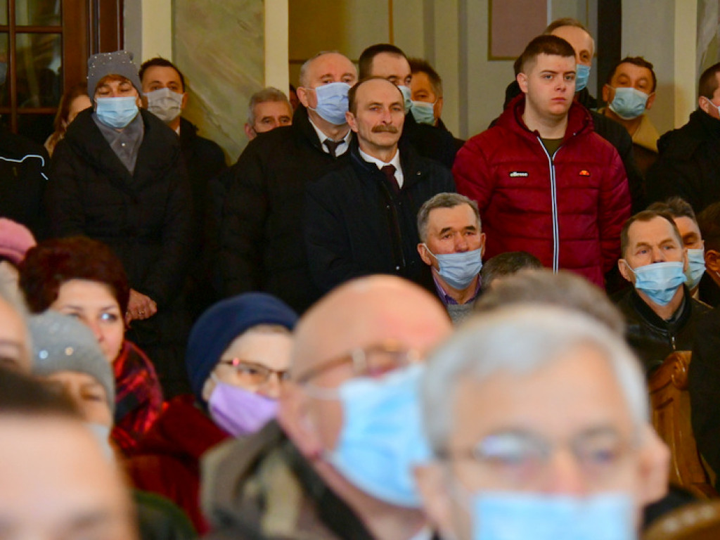 Regionalne obchody 40. rocznicy wprowadzenia stanu wojennego. Uczczono Józefa Krzysztofa Gizę i wszystkie ofiary walki komunistów z narodem (FOTO)