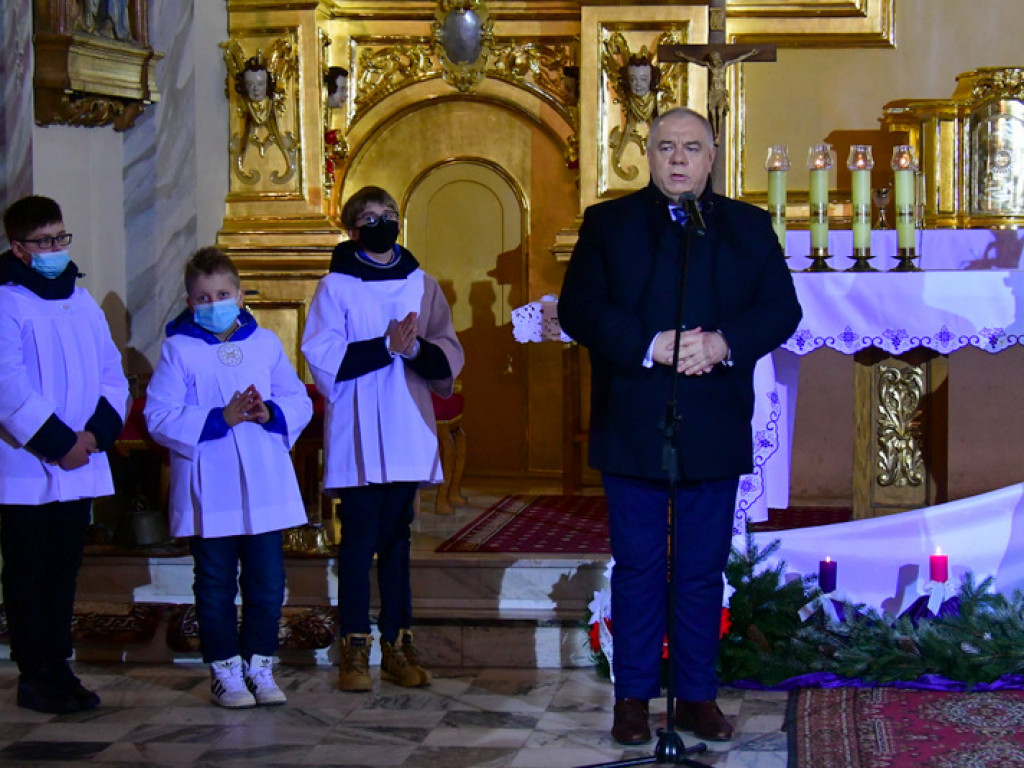 Regionalne obchody 40. rocznicy wprowadzenia stanu wojennego. Uczczono Józefa Krzysztofa Gizę i wszystkie ofiary walki komunistów z narodem (FOTO)