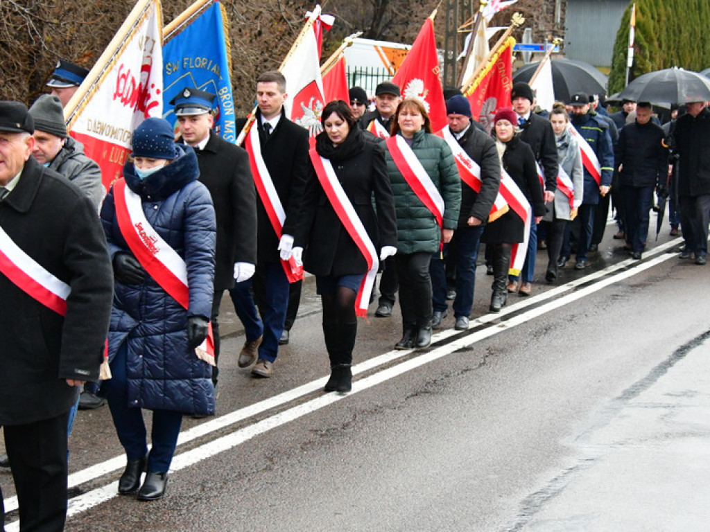 Regionalne obchody 40. rocznicy wprowadzenia stanu wojennego. Uczczono Józefa Krzysztofa Gizę i wszystkie ofiary walki komunistów z narodem (FOTO)