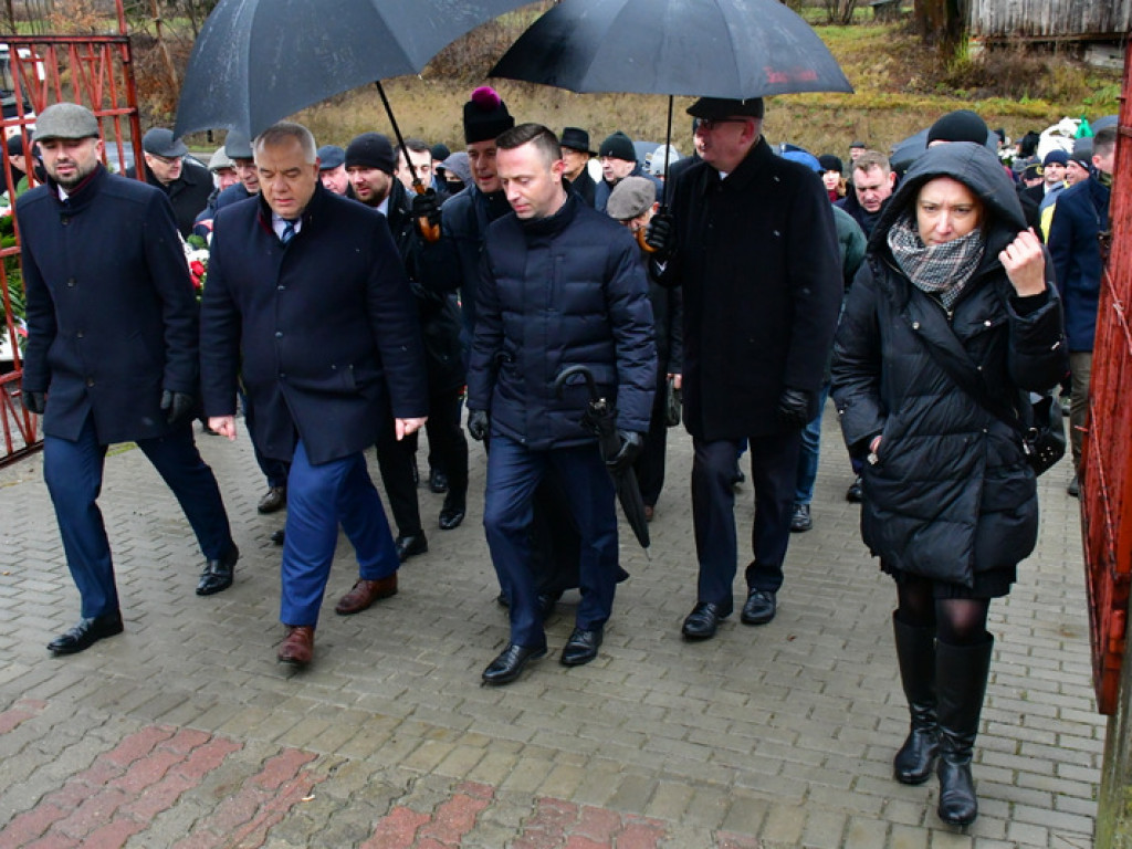 Regionalne obchody 40. rocznicy wprowadzenia stanu wojennego. Uczczono Józefa Krzysztofa Gizę i wszystkie ofiary walki komunistów z narodem (FOTO)