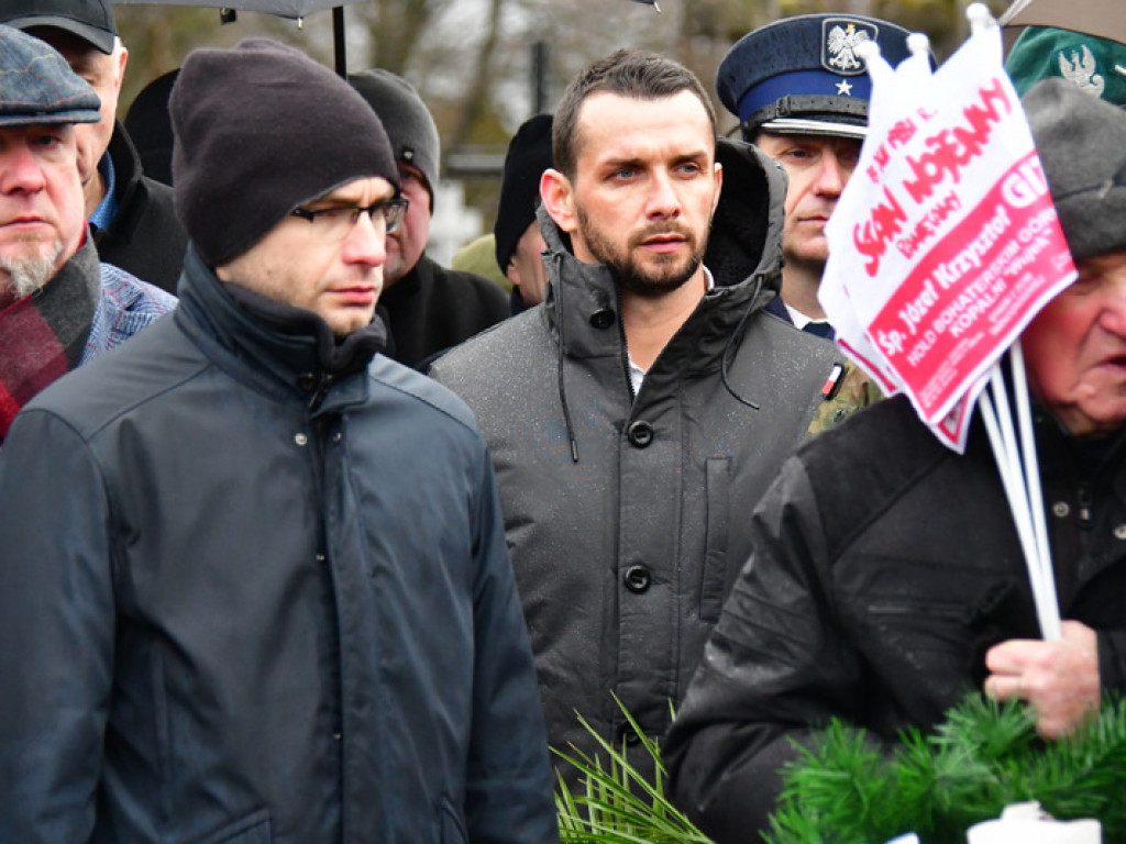 Regionalne obchody 40. rocznicy wprowadzenia stanu wojennego. Uczczono Józefa Krzysztofa Gizę i wszystkie ofiary walki komunistów z narodem (FOTO)