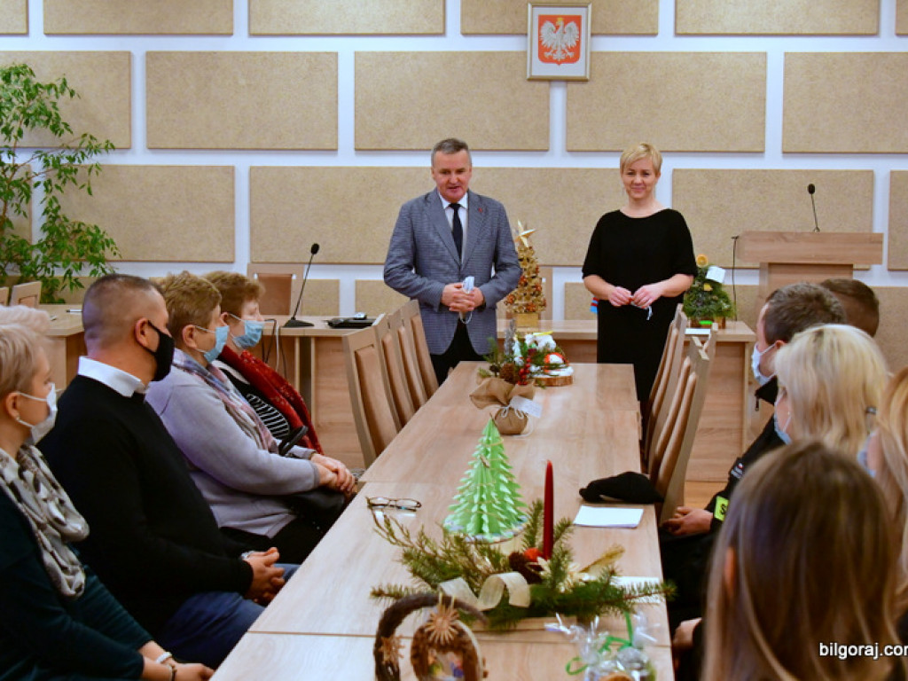 Wsparcie i prezenty dla dzieci z Domu Dziecka w Zwierzyńcu (FOTO)