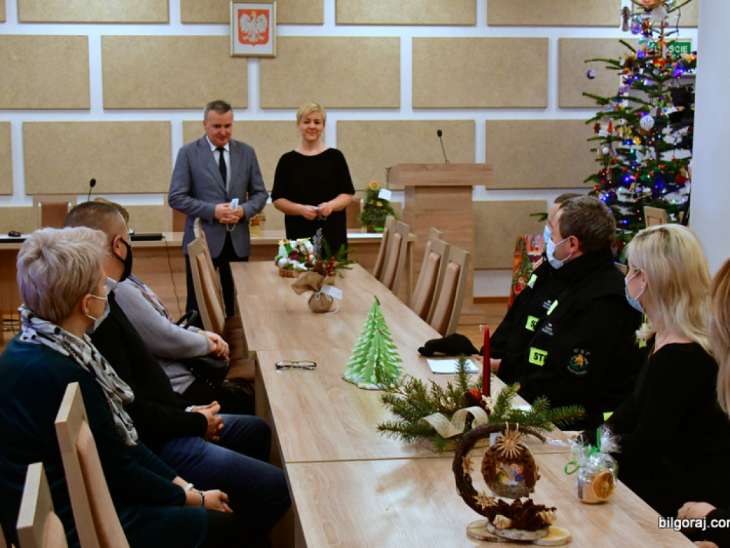 Wsparcie i prezenty dla dzieci z Domu Dziecka w Zwierzyńcu (FOTO)