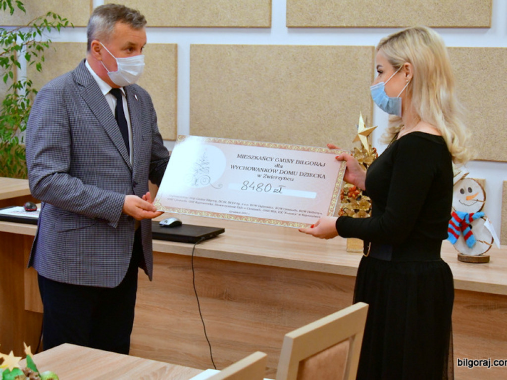 Wsparcie i prezenty dla dzieci z Domu Dziecka w Zwierzyńcu (FOTO)