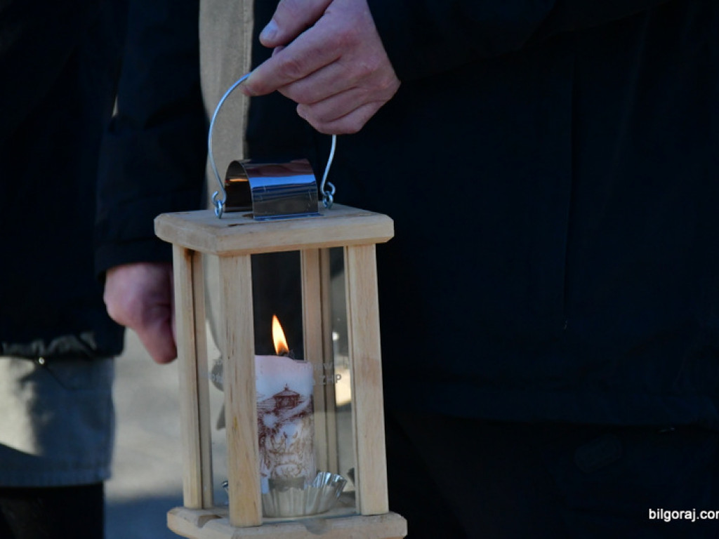 Betlejemskie Światło Pokoju 2021 (FOTO)