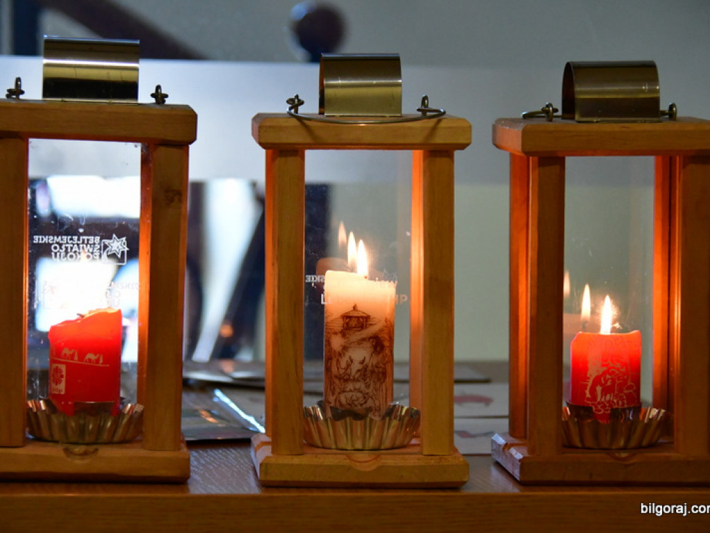 Betlejemskie Światło Pokoju 2021 (FOTO)