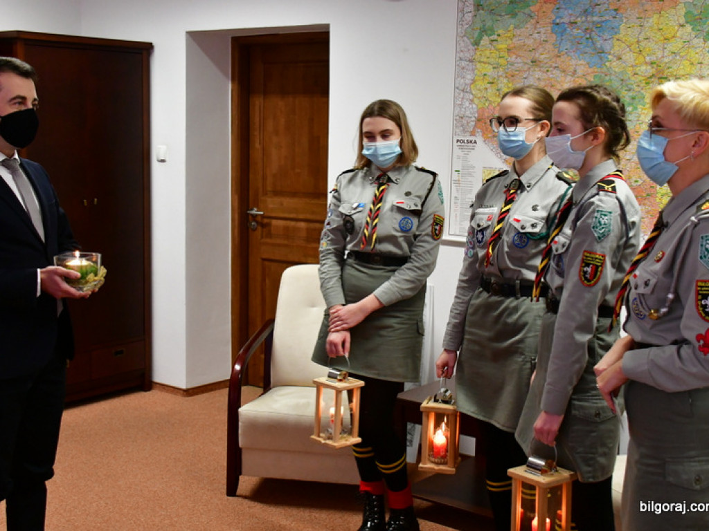 Betlejemskie Światło Pokoju 2021 (FOTO)