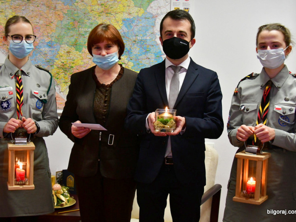 Betlejemskie Światło Pokoju 2021 (FOTO)