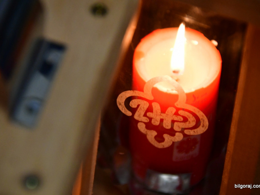 Betlejemskie Światło Pokoju 2021 (FOTO)